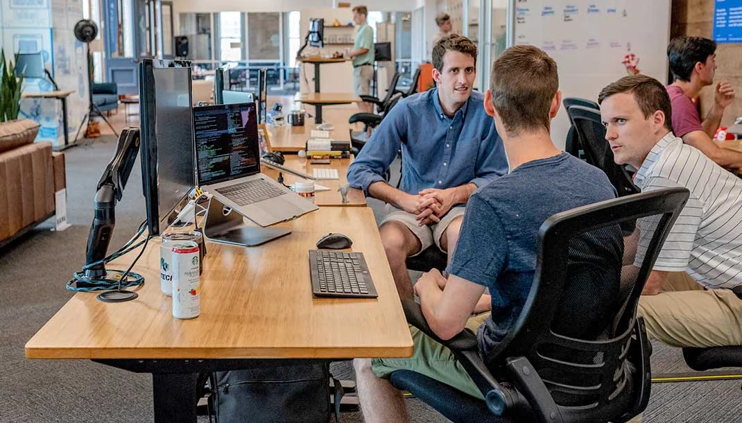 فضای کار اشتراکی (Coworking space)